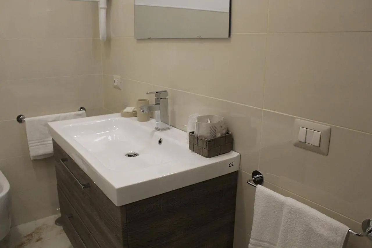 Antonietta De Pace Rooms By Napoli Milionaria B&B Italy