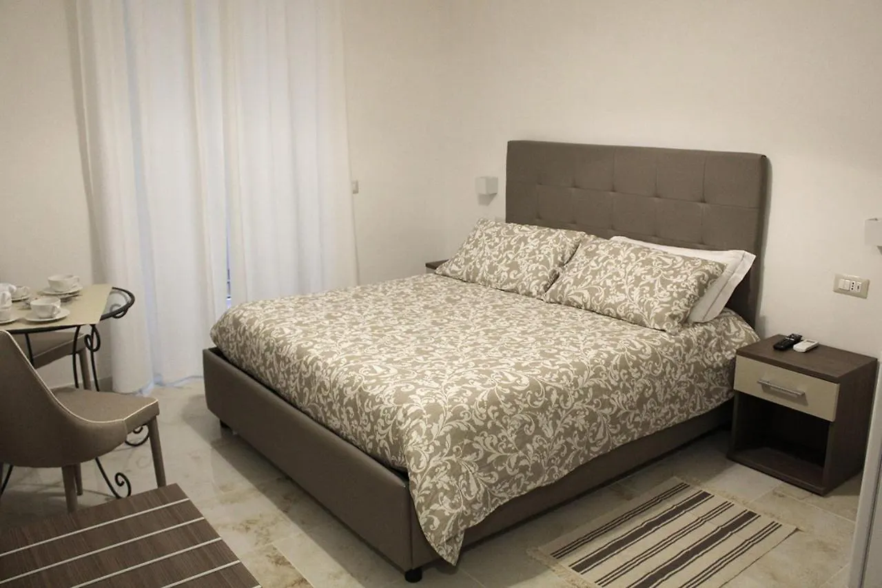 Antonietta De Pace Rooms By Napoli Milionaria B&B Naples